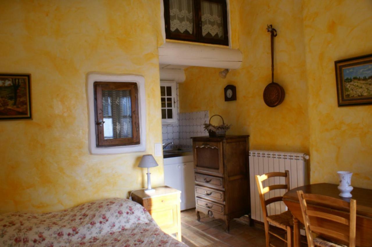 Chambre D'Hotes La Chenaie เวอนาสก์ ภายนอก รูปภาพ